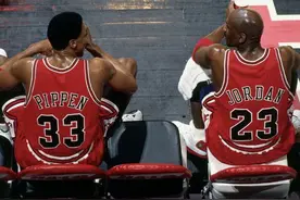 皮蓬：我跟乔丹一样伟大，在火箭失败是因为大梦和巴克利不行了图片