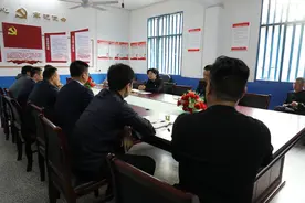 肖妮娜到桐木镇调研脱贫攻坚和信访稳定工作图片
