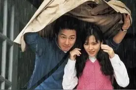 最美的不是和你躲过雨的屋檐，而是和你一起淋过的雨图片