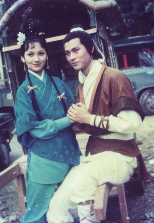 赵雅芝的传奇情史，因私藏情书导致婚姻破裂，再婚后赢得幸福人生