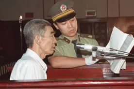 八十年代天津大邱庄：家用电器俱全，户户砖瓦房，年均消费近千元图片