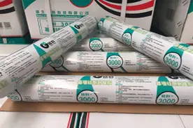 同样是胶水，为啥结构胶和玻璃胶价格差一倍？听老师傅说完才知道图片