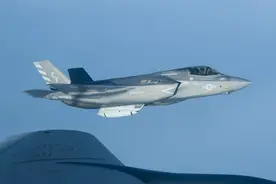 狠起来连自己都要打！美军F35B外置机炮闯大祸，高层下令彻查图片