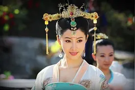 玄武门之变后，李世民为什么霸占了弟媳杨氏，却放过嫂子郑观音？图片