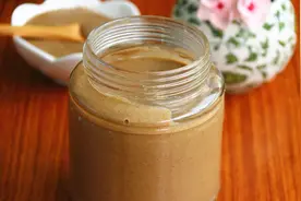 想吃芝麻酱不用买，5块钱自制1大瓶，纯正无添加，做法还简单图片