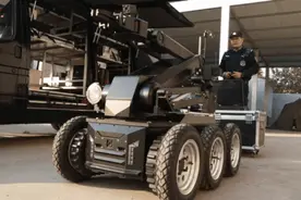 警营Vlog丨警察小姐姐带你走进滨州特巡警！图片