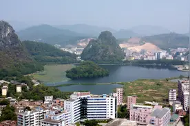 云浮一大“得力干将”，境内设有一座机场，还规划建设高铁站图片