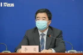 上课期间师生均需佩戴口罩，但随着疫情变化或会动态调整图片