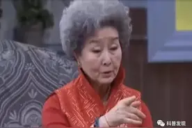 维生素E这样擦脸，睡前一次，7天肌肤水嫩，皮肤嫩似90后图片