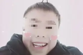 痛心！仅20分钟，13岁男孩意外身亡，凶手竟是一支羽毛球拍图片