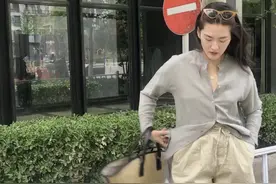 女生也可以很帅气，学会选墨镜，戴出来的高级感，你也能拥有图片