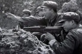 对越反击战，解放军激战14个小时，军官和班长伤亡殆尽图片