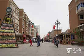 新疆国际大巴扎景区开始营业啦图片