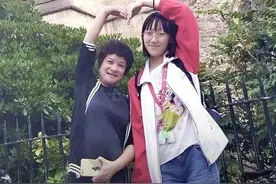 湖北高考女状元，她不仅仅只是一位学霸，还有更亮眼的地方图片