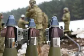 中国神奇引信曝光，北斗卫星制导，炮弹1秒变导弹，精度提高30倍图片