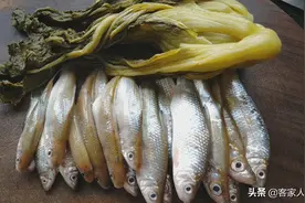 酸菜加1斤鱼，这样做好吃又下饭，上桌就吃光光，一周吃5次也不腻图片