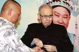 不要小看德云四老，个个师出名门，无奈在相声界没有话语权图片