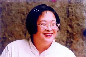 从180斤暴瘦至脱相，被韩红视为恩人，央视主持人张越去哪了？图片