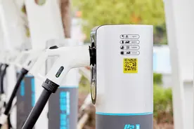 “电动爹”国庆还敢上高速？——国庆纯电动车出行体验图片