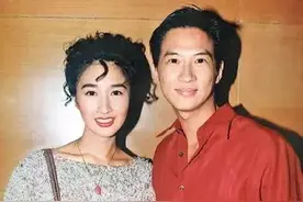张家辉出道32年零绯闻与关咏荷恩爱30年，15岁女儿继承关咏荷美貌图片