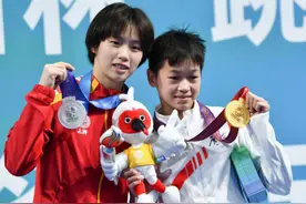 邓亚萍和陈芋汐教练对全红婵的点评有何区别？一个无意，一个故意图片