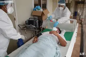 荷兰医务人员今天出发前往苏里南图片