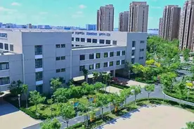 一中滨海学校：魅力校园，期待您的到来！图片