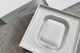 说一下使用华强北耳机的感受。图片