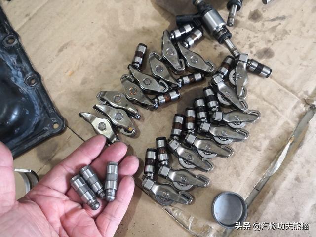 小伙淘了台二手奥迪Q5，不光烧机油还到处漏油，一次修复秒变新机