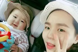 韩国5岁女孩把自己活成表情包，圈粉100万人：一般人模仿不来图片