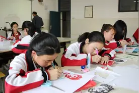 “死读书”行不通了，中考新政策出炉，美术加入中考科目选择图片