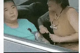 每日搞笑动图分享，费玉清搞笑说唱图片
