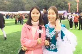 哈萨克斯坦美女博士留学生客串主播带你逛武大国际文化节视频封面