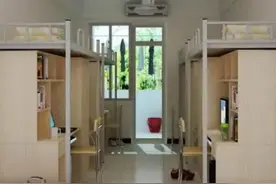 宿舍条件让人万分羡慕的二本大学，冲着宿舍条件也想报考一下图片