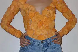 有点诱惑！外国美女设计师拍的“人体”艺术，够大胆，脑洞大开图片