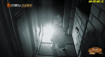 都是密室悬疑综艺，一部7.6一部9.1，锅不该全由玩家来背