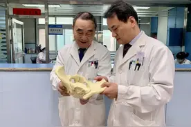 最是医生动容时——儿童骨与软组织肿瘤专业组临床诊疗侧记图片