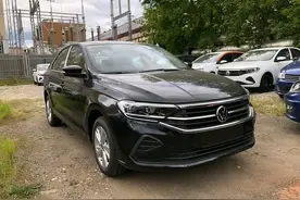 大众polo三厢版曝光，1.5L+6AT，落地7万比飞度帅气图片