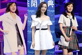 49岁万绮雯真会搭，穿长款旗袍内搭阔腿裤，既显身材又有气质图片