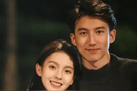 网红界宋祖儿找年轻版言承旭当男友，一张合照收割大量cp粉图片