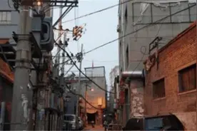 太原“城中村”面临拆迁，打工人被迫搬家，村民摇身变成“土豪”图片