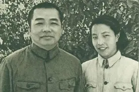 巾帼不让须眉，十大元帅背后的女人，他们的夫人都担任什么工作？图片