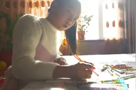 阿克木尼都热家里的开心果图片