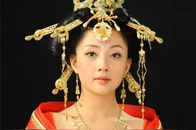 巴蜀盛产辣美人，8位川渝籍女星，个个明媚张扬，甩傻白甜几条街图片