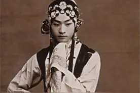 程砚秋罗瘿公：相差32岁的忘年交，亦师亦友，再造之恩没齿难忘图片