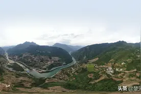 湖北兴山：路成品牌财自来图片