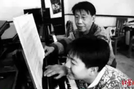 著名钢琴教育家赵屏国去世，郎朗晒旧照悼念恩师：非常悲痛图片