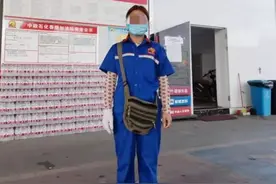 加油站女员工跟踪人贩子，公交车上救下被拐3岁女童：“我跟这孩子挺有缘，希望她今后不要有危险”图片