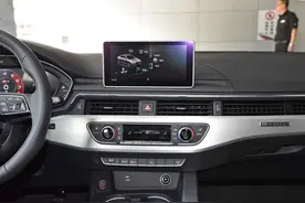 4.7秒破百的奥迪S4，6缸的发动机，354马力+四驱，运动家用两不误图片