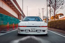 纯粹的直线加速王：丰田Supra图片